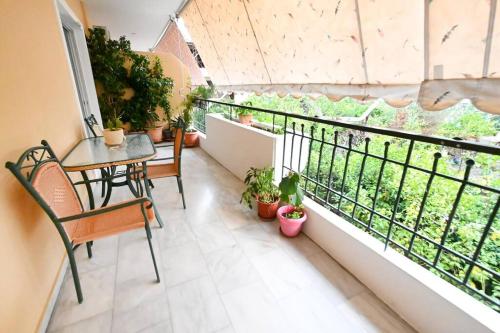 Lili's Apartment in Elefsina