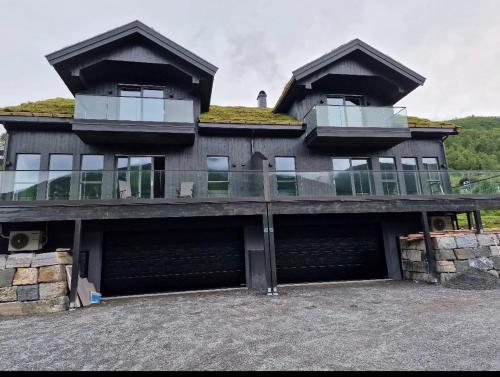 Resvegen 63 in Странда