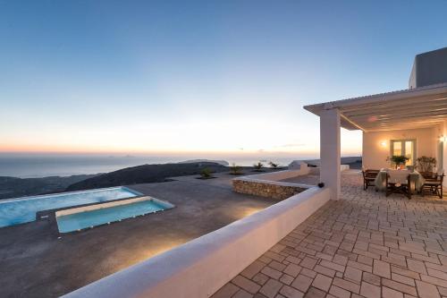 4br Beautiful Villa Santorini - Sunsets - Parking