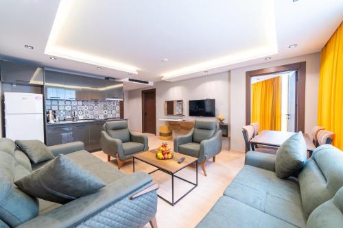 The Garden Room Room Type - Family Suite