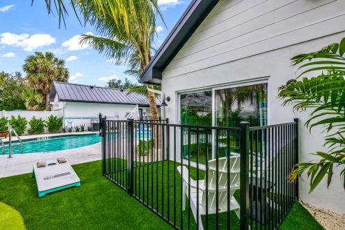 The Retreat at Anna Maria Island Inn - 숙소 외관