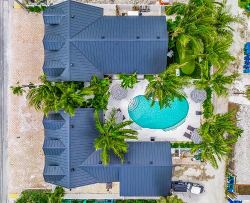 The Retreat at Anna Maria Island Inn - 숙소 외관