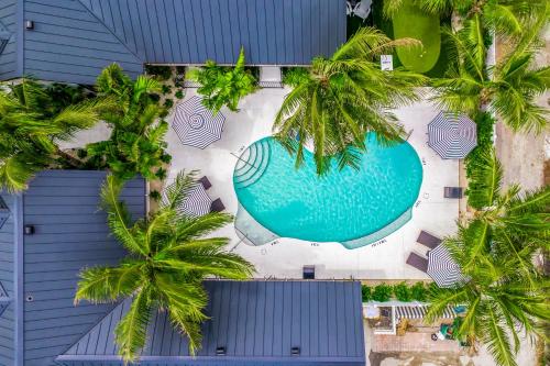 The Retreat at Anna Maria Island Inn - 수영장