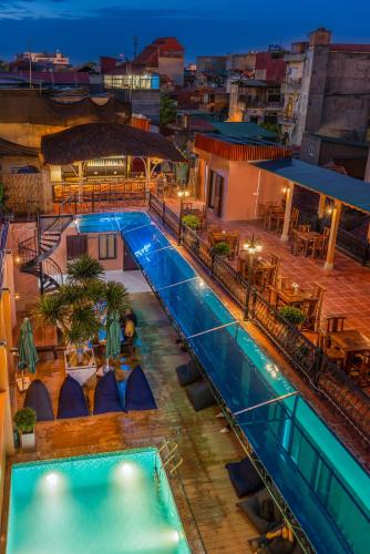 Exterior view, The One Hostel Hanoi in Dong Xuan Market