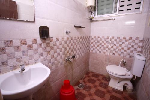 Deluxe Double Room image 4