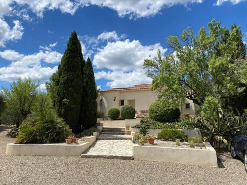 Villa la Pinède - Accommodation - Néffiès