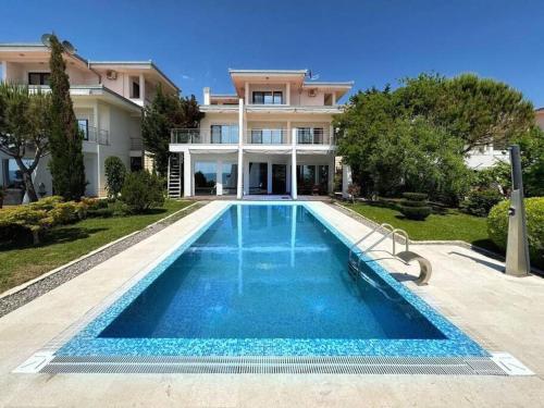 Dream House in Utjeha