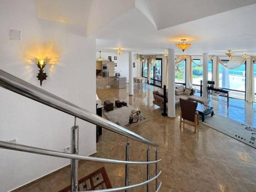 Dream House in Utjeha