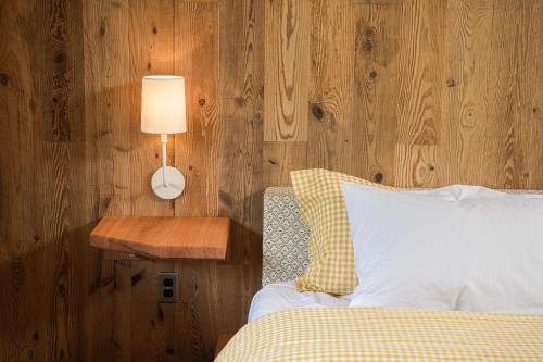 Little Cat Lodge in Hillsdale, USA