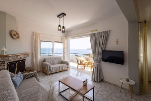 Evita Bay Agia Pelagia Heraklion 2