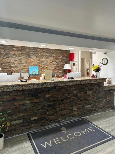 Country Inn & Suites by Radisson, Grand Rapids Airport, MI - 로비