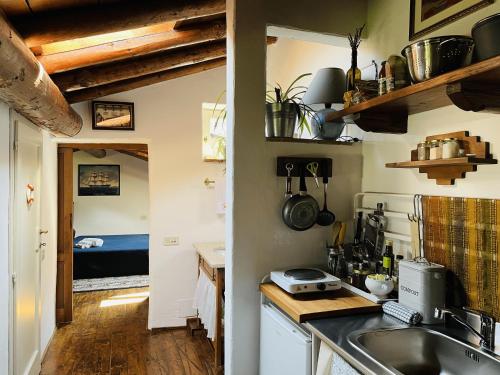  Cozy wooden attic with panoramic views in Botticino Sera