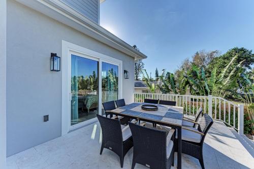 Four-Bedroom Holiday Home image 10