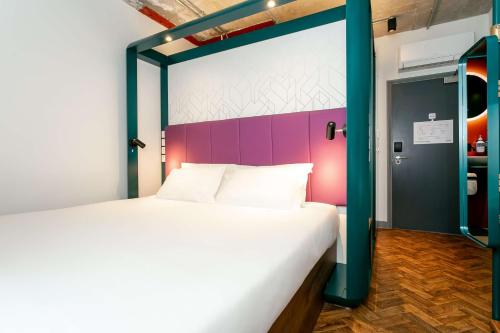 Qbic Hotel Manchester - image 9