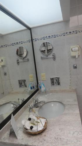 Hotel Vista Hermosa - image 8