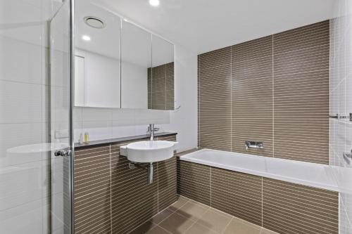 AAN Apartments North Sydney - image 9