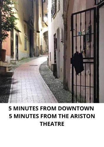STUDIO LOFT in the CENTER SANREMO FOR 3 PEOPLE 5