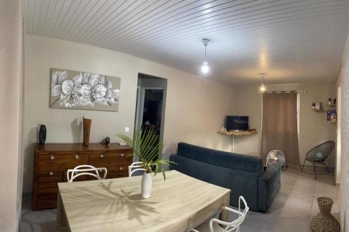 VILLA CAPACITE 6 PERSONNES PROCHE PLAGES DU Sud in Riviere-Pilote