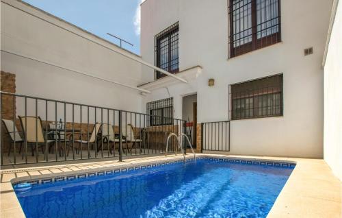 4 Bedroom Nice Home In Villarrubia