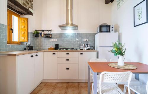 Lovely Home In Adra With Kitchenette