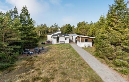  Beautiful Home In lbk With 3 Bedrooms And Wifi in Ålbæk
