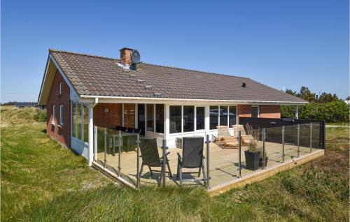 Beautiful Home In Hvide Sande With Wifi