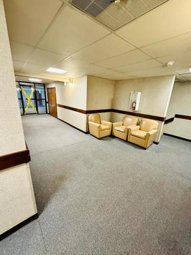 Travel Inn & Suites