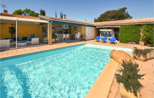 Awesome Home In Lisle-sur-la-sorgue With Outdoor Swimming Pool, Wifi And 1 Bedrooms - Location saisonnière - L'Isle-sur-la-Sorgue