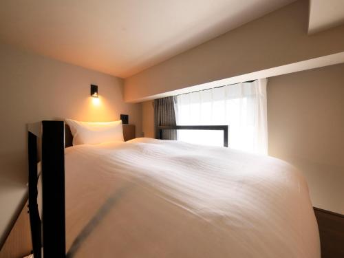 Standard Double Room with Bunk Bed image 5