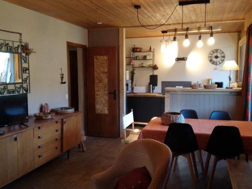 Appartement Crest-Voland, 2 pièces, 6 personnes - FR-1-733-52 Crest-Voland