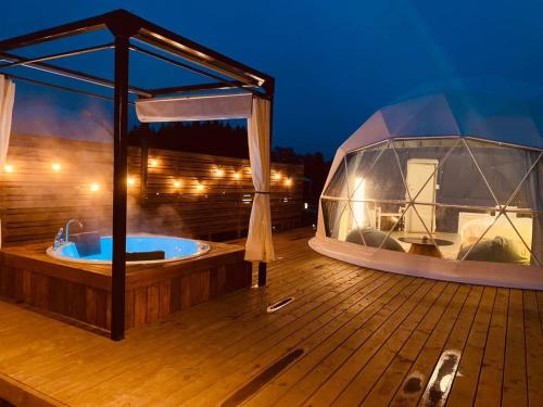 chillout glamping zao