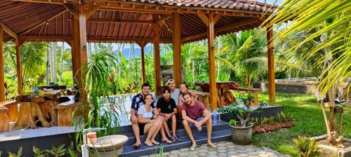 Adventure Turtle Homestay Meru Betiri in Kandangan