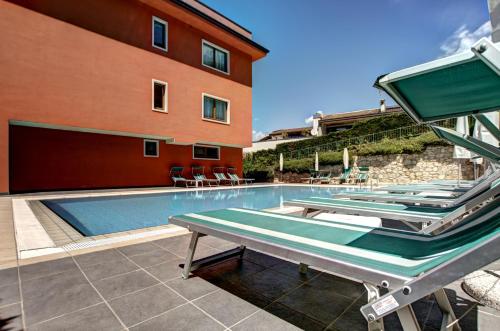 Residence Hotel Vacanze 2000 - Adults Only - Accommodation - Malcesine