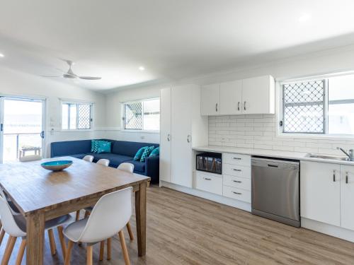 Konyha, NRMA Lake Somerset Holiday Park in Hazeldean
