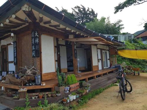 B&B Jeonju - Gugangjae Hanok Stay - Bed and Breakfast Jeonju