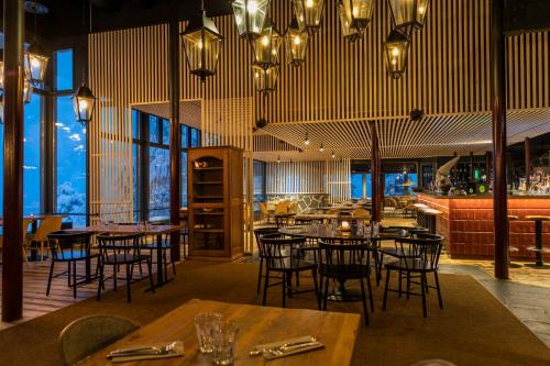 ห้องอาหาร, Ski-Inn PyhaSuites in ไพฮาทันทัวรี