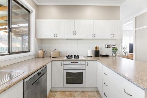 Lithgow Workies Club Motel in ليثغو