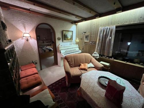 Repräsentative unterfränkische Bauern-Wohnung Repräsentative unterfränkische Bauern-Wohnung