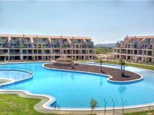 One bedroom apartement with shared pool enclosed garden and wifi at Castellon 8 km away from the beach