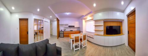 Staycation in Somerset for 6 - Near Alabang