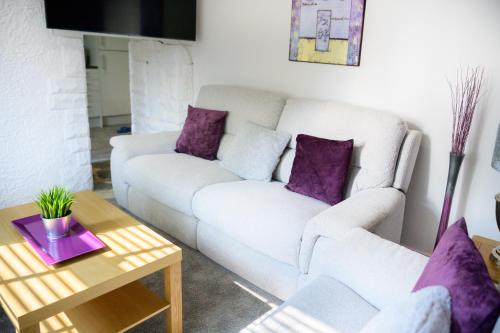 Purple Blossom, 2 bed apartment, Wi-Fi, near Didsbury, free parking, Manchester (fotografie 4)