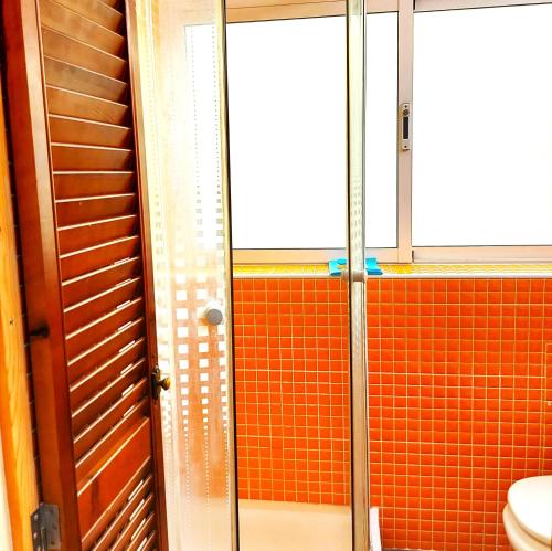 Cheap Studio, wifi free Adeje house, Adeje (foto 9)