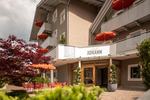 Sankt Johann Spa Suites & Apartments - Accommodation - Prato allo Stelvio