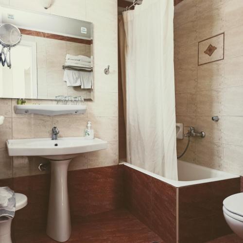 Hotel Solomou - image 11