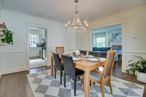 Pet-friendly Cincinnati Retreat W/ Hot Tub - Cincinnati, OH