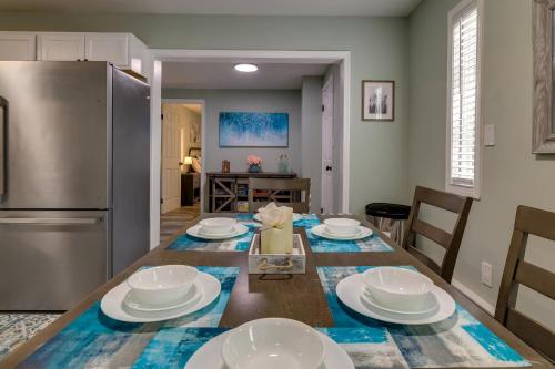 Tobyhanna Retreat with Community Pool and Lake Access! in Tobyhanna, USA