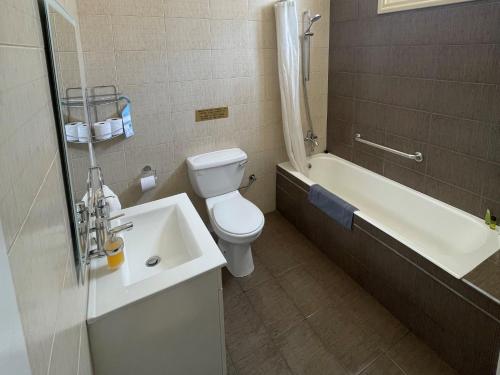 Standard One-Bedroom Apartment with Sea View  image 10