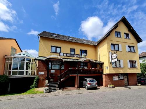 Landguthotel-Barbarossa-Garni - image 6