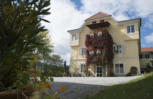 Hotel Landsitz Pichlschloss - image 8