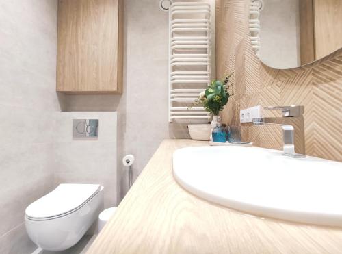 Mogilska 120D by Homeprime